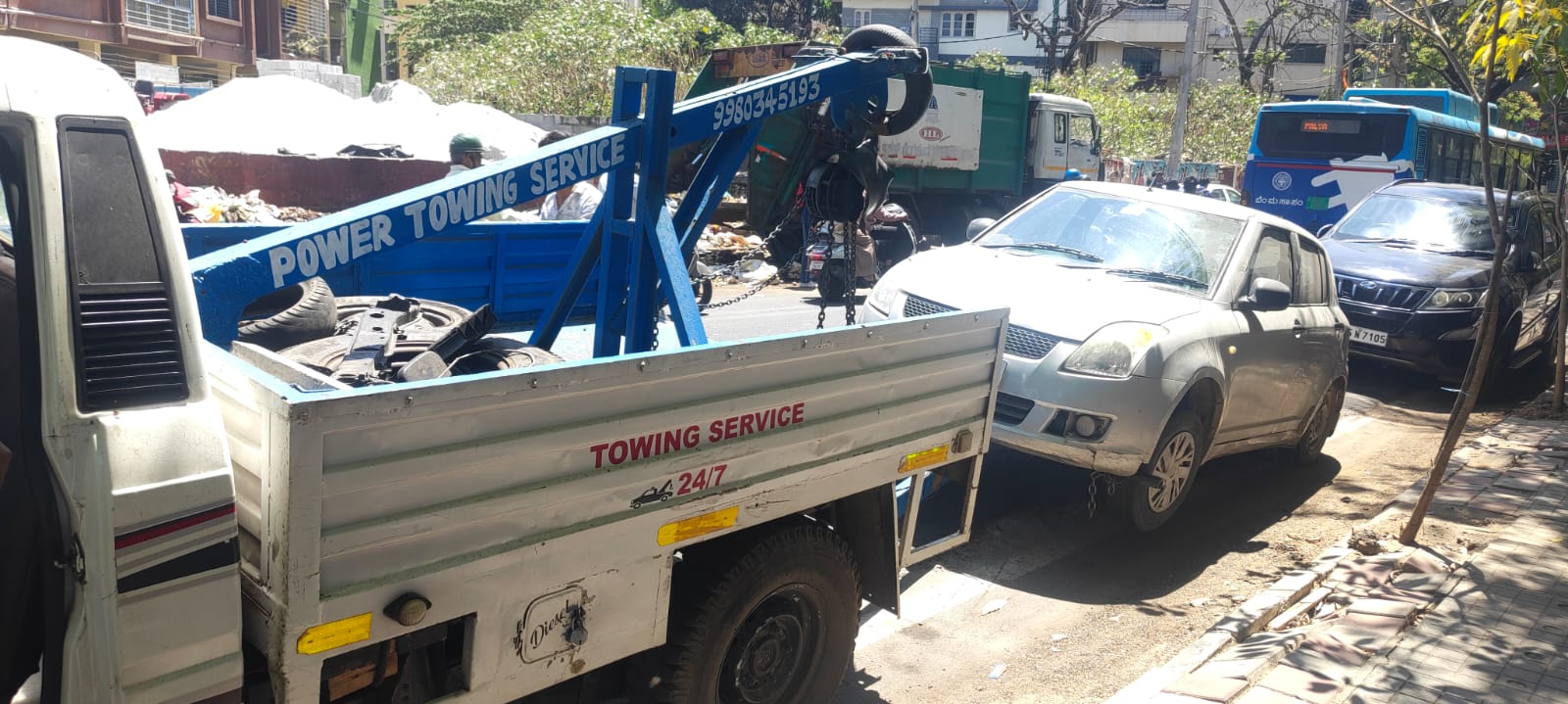 What to Do When Your Car Breaks Down on the Highway